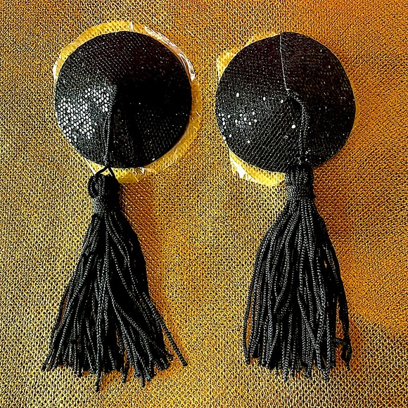 NWT black tassel pasties sequined nipple covers sexy jiggle embellished one size - Picture 1 of 8